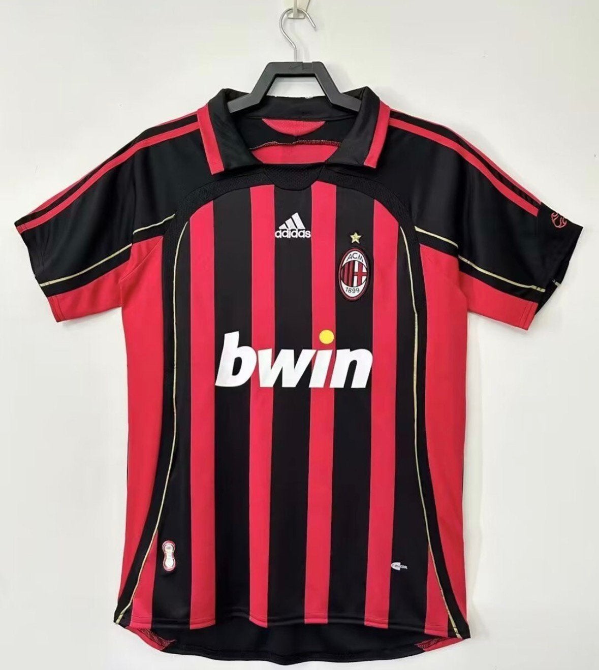 Ac Milan retro thuistenue (Maat en bedrukking naar keuze), Sport en Fitness, Voetbal, Maat XL, Ophalen of Verzenden, Zo goed als nieuw