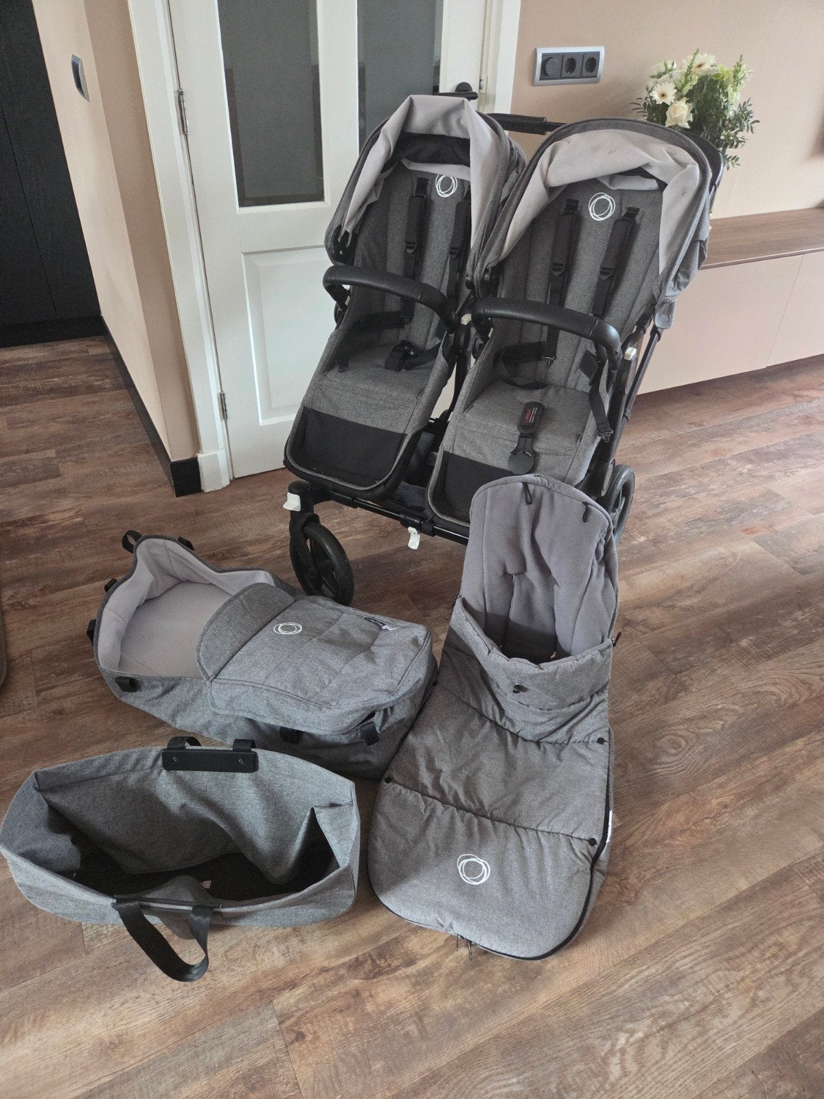 Bugaboo Donkey 3 Duo Wagen antraciet, Kinderen en Baby's, Kinderwagens en Combinaties, Ophalen, Gebruikt, Bugaboo, Combiwagen