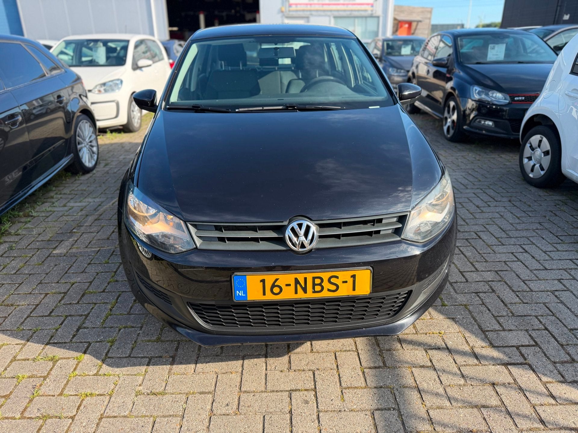 Volkswagen Polo 1.4-16V Comfortline, Auto's, Voorwielaandrijving, 86 pk, 4 cilinders, Zwart