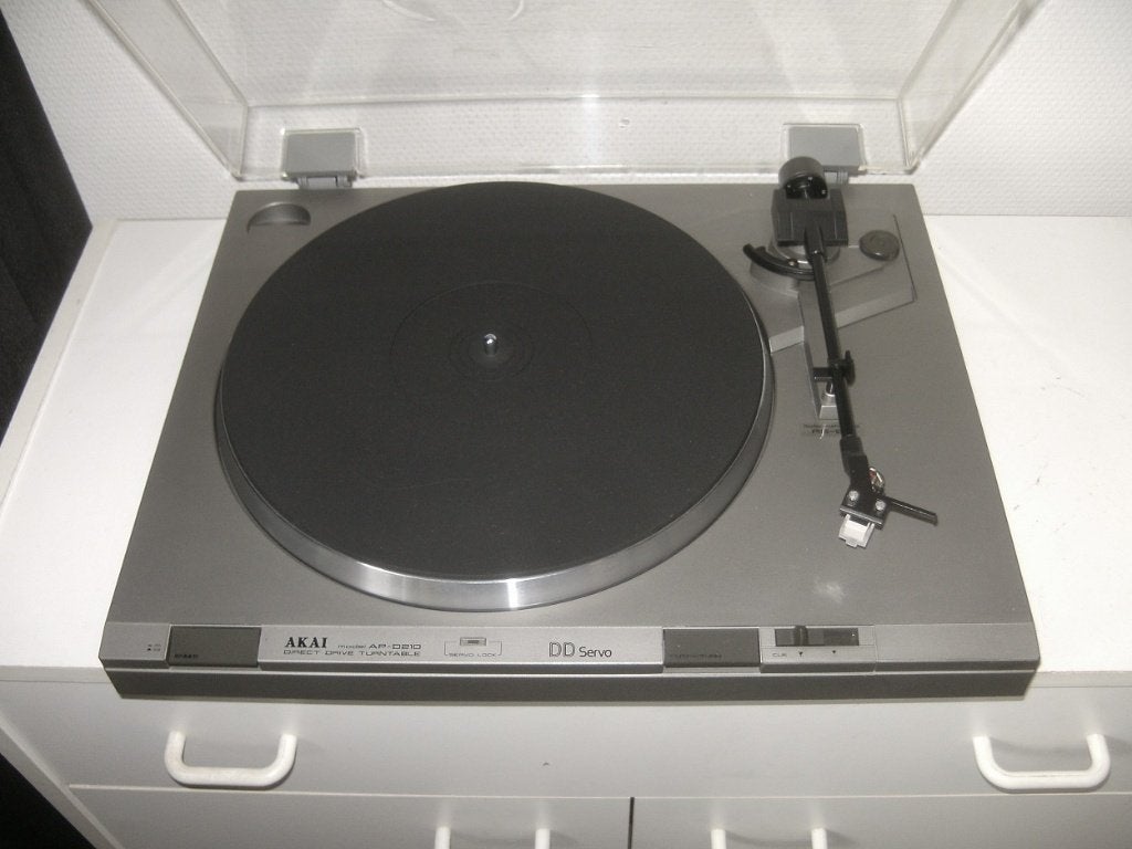 Akai Direct Drive platenspeler type AP-D210, Ophalen, Gebruikt, Platenspeler, Akai