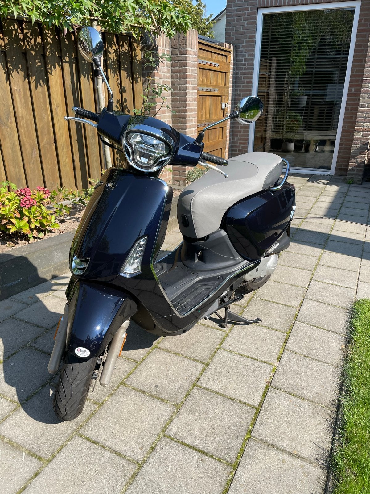Kymco Like 50cc scooter donkerblauw, Fietsen en Brommers, Ophalen, Gebruikt, Maximaal 25 km/u