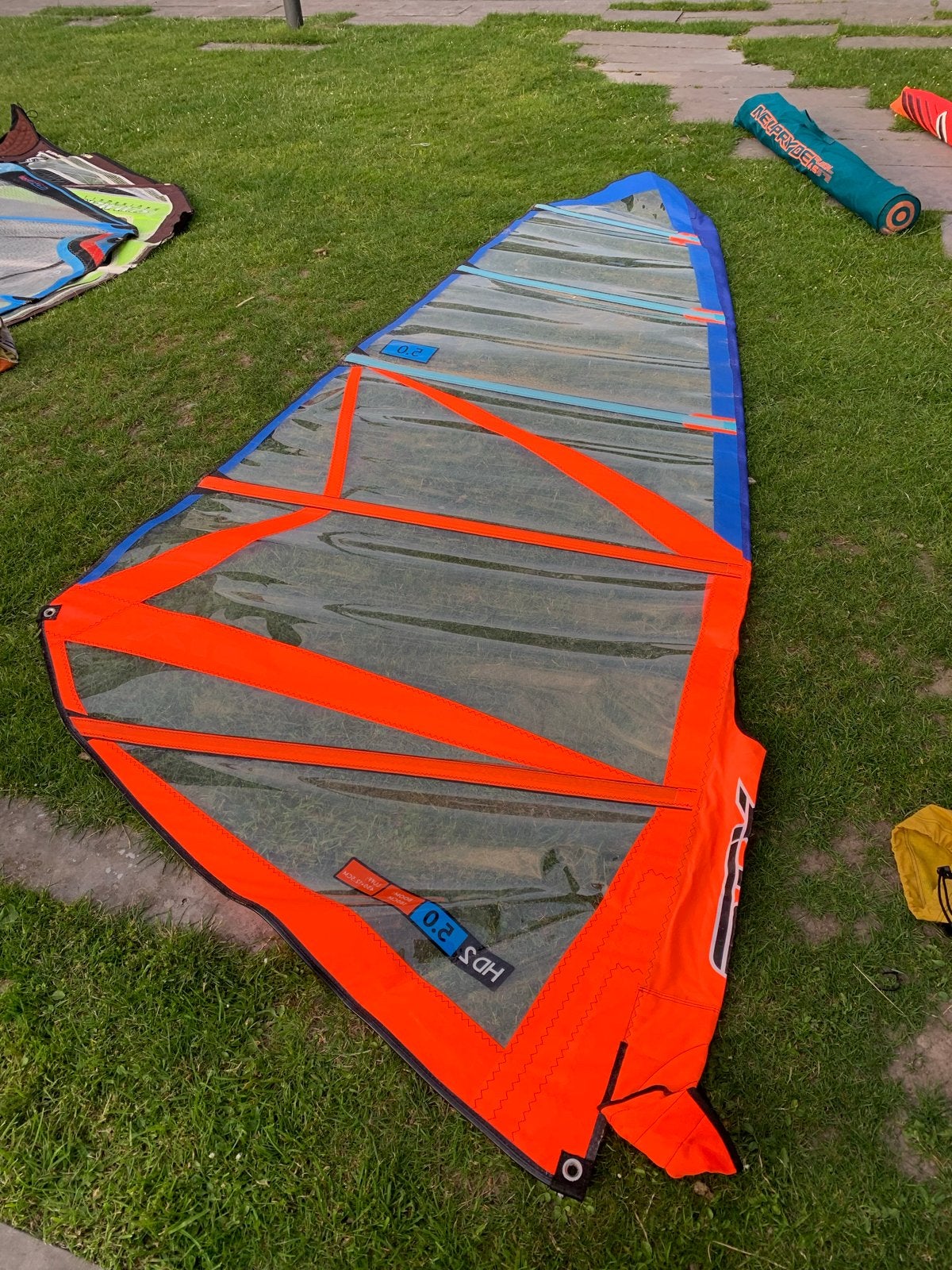 STX HD2 5.0 m² Windsurfzeil - Ideaal voor beginners, Ophalen, STX, 5 tot 6.5 m², Zo goed als nieuw