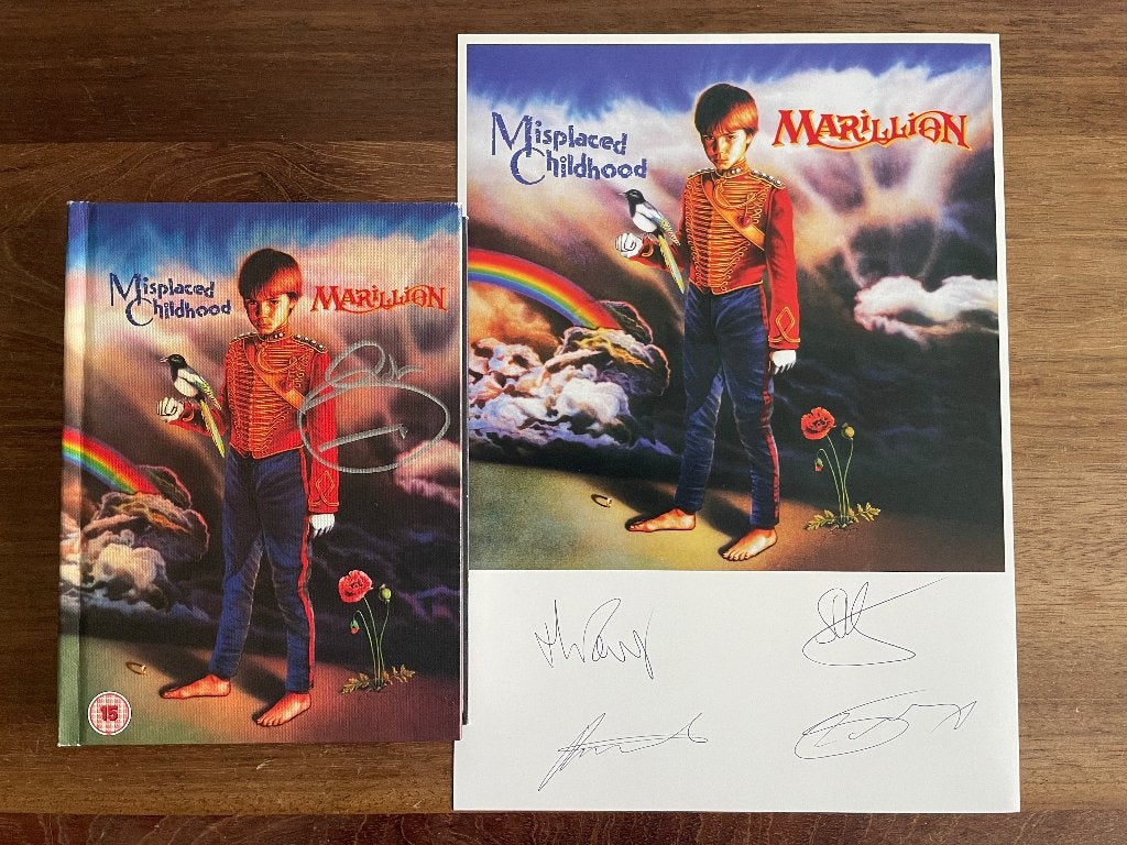 4Cd+BRDvd Marillion Misplaced Childhood GESIGNEERD incl FISH, Cd's en Dvd's, Cd's | Rock, Boxset, Ophalen of Verzenden, Zo goed als nieuw