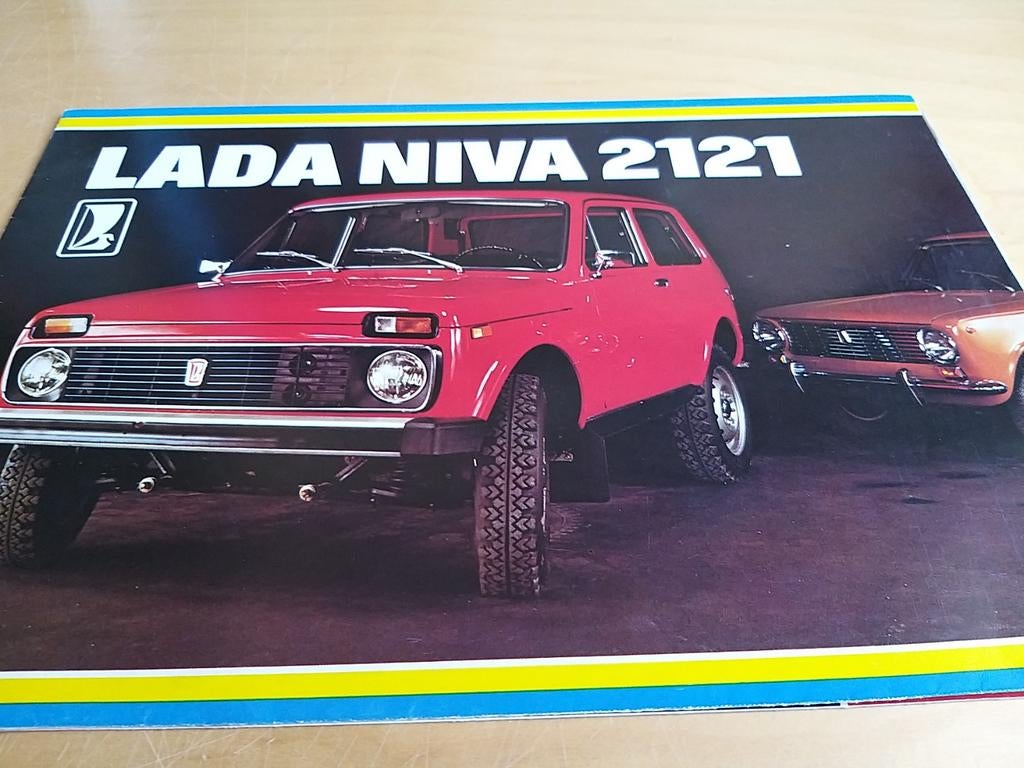 Jaren 70 80 Nederlandse Lada Niva 4x4 jeep folder als nieuw, Ophalen of Verzenden, Zo goed als nieuw, Overige merken
