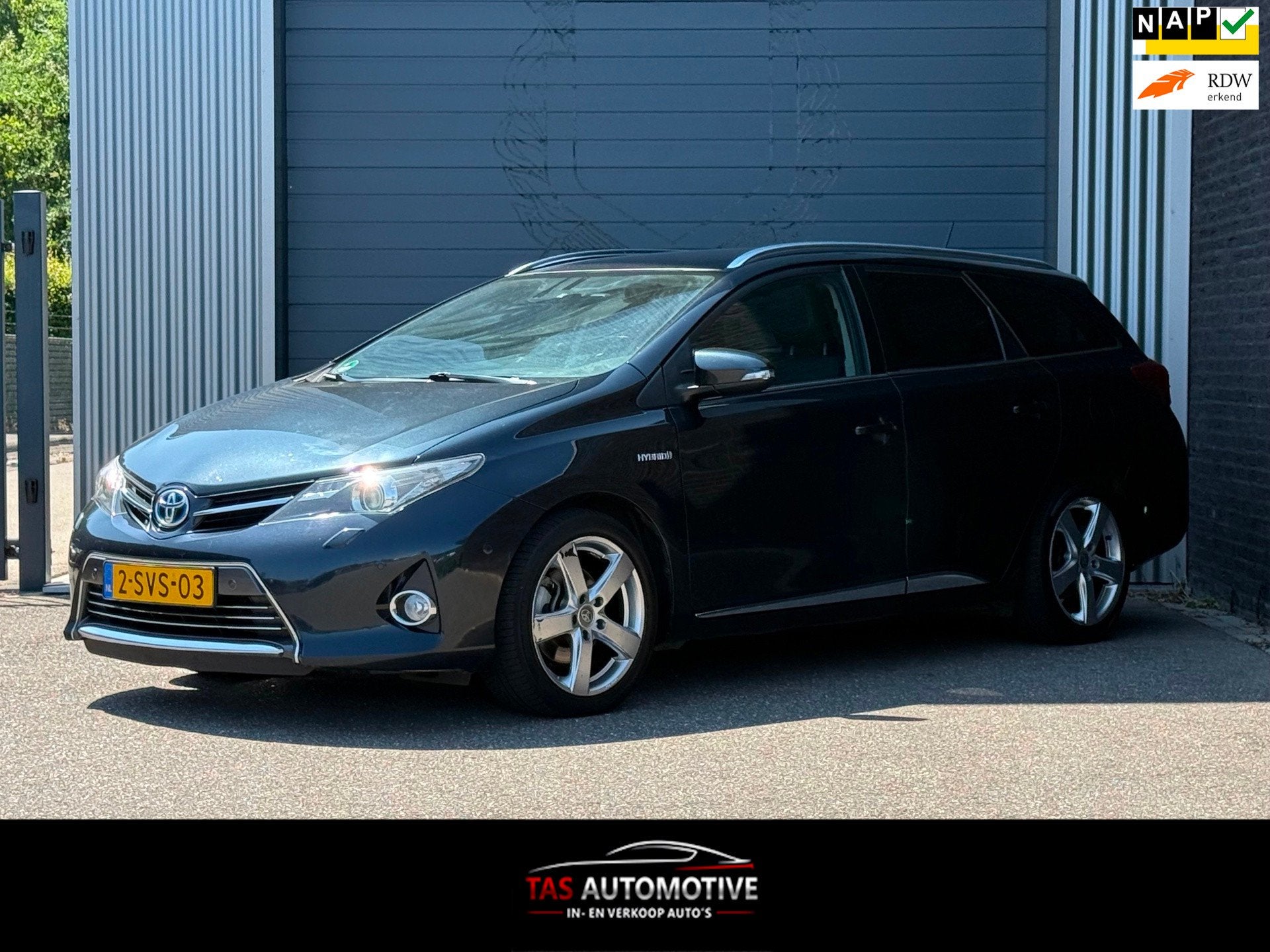 Toyota Auris Touring Sports 1.8 Hybrid Lease Pro NAVI / PANO, Euro 5, Gebruikt, Leder en Stof, Origineel Nederlands