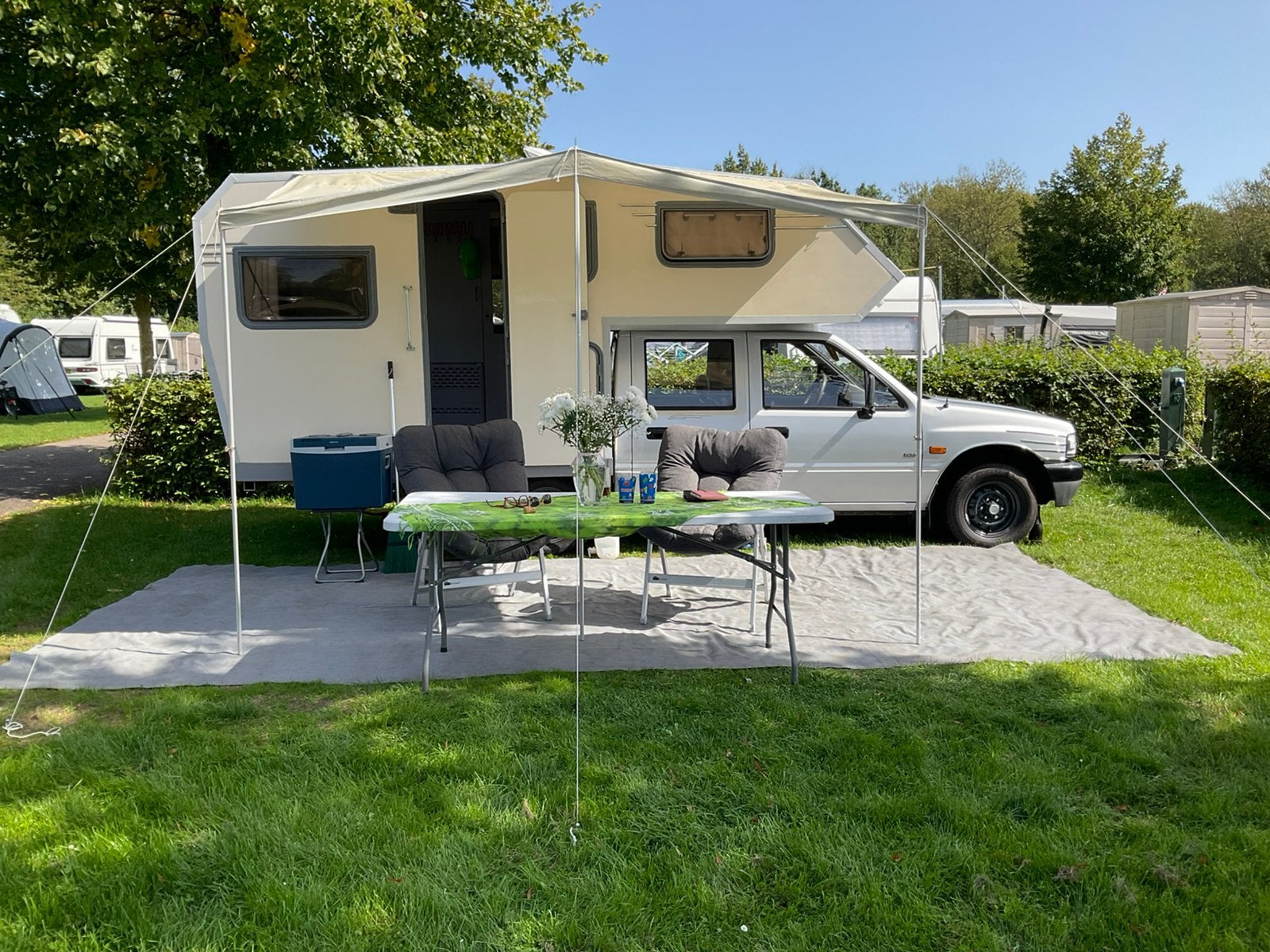 Leuke Isuzu Camper 2500 diesel stuurbekrachtiging, Caravans en Kamperen, Alkoof, Particulier, Tot en met 4, Handgeschakeld