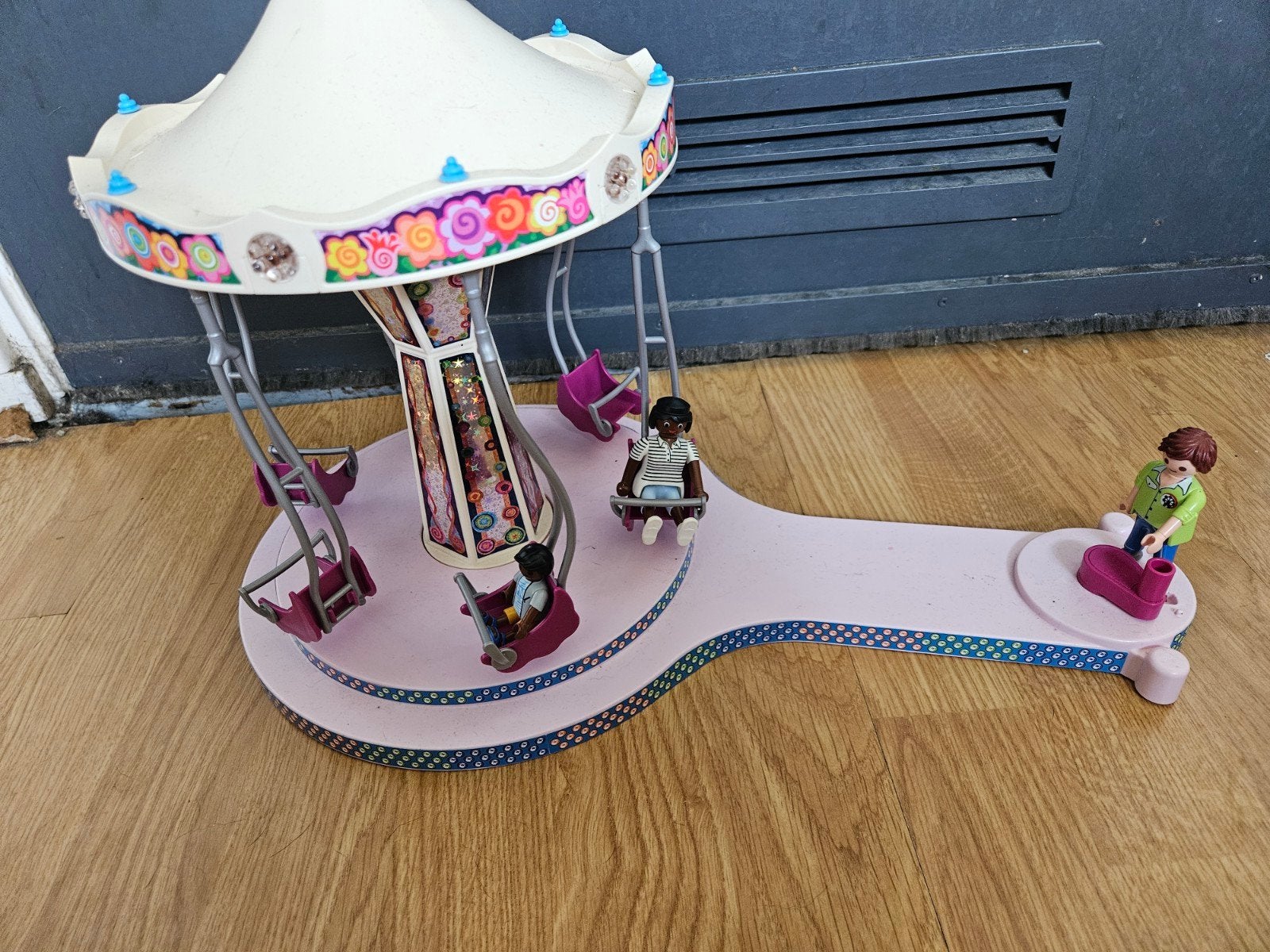 Playmobil Zweefmolen Kermis met 3 poppetjes, Ophalen of Verzenden, Gebruikt, Complete set