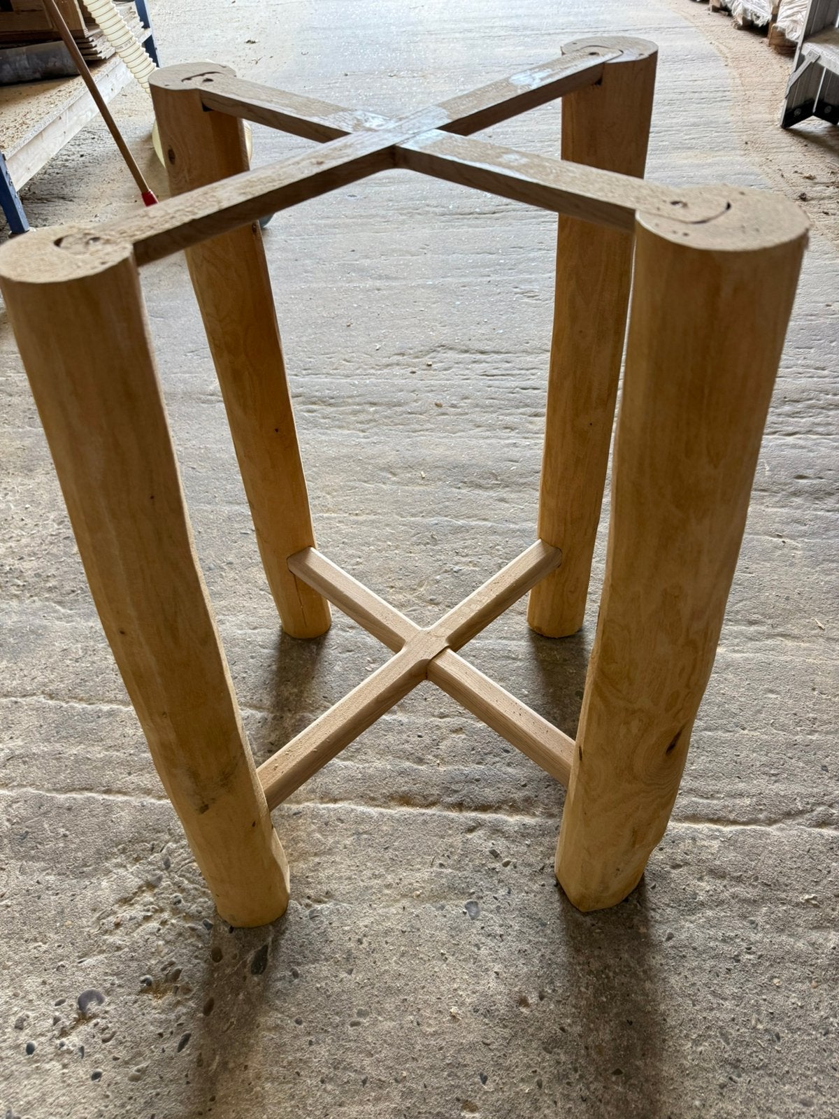 Robinia tafelonderstel 65x65x76 cm LxBxH, Ophalen of Verzenden, Zo goed als nieuw, Hout