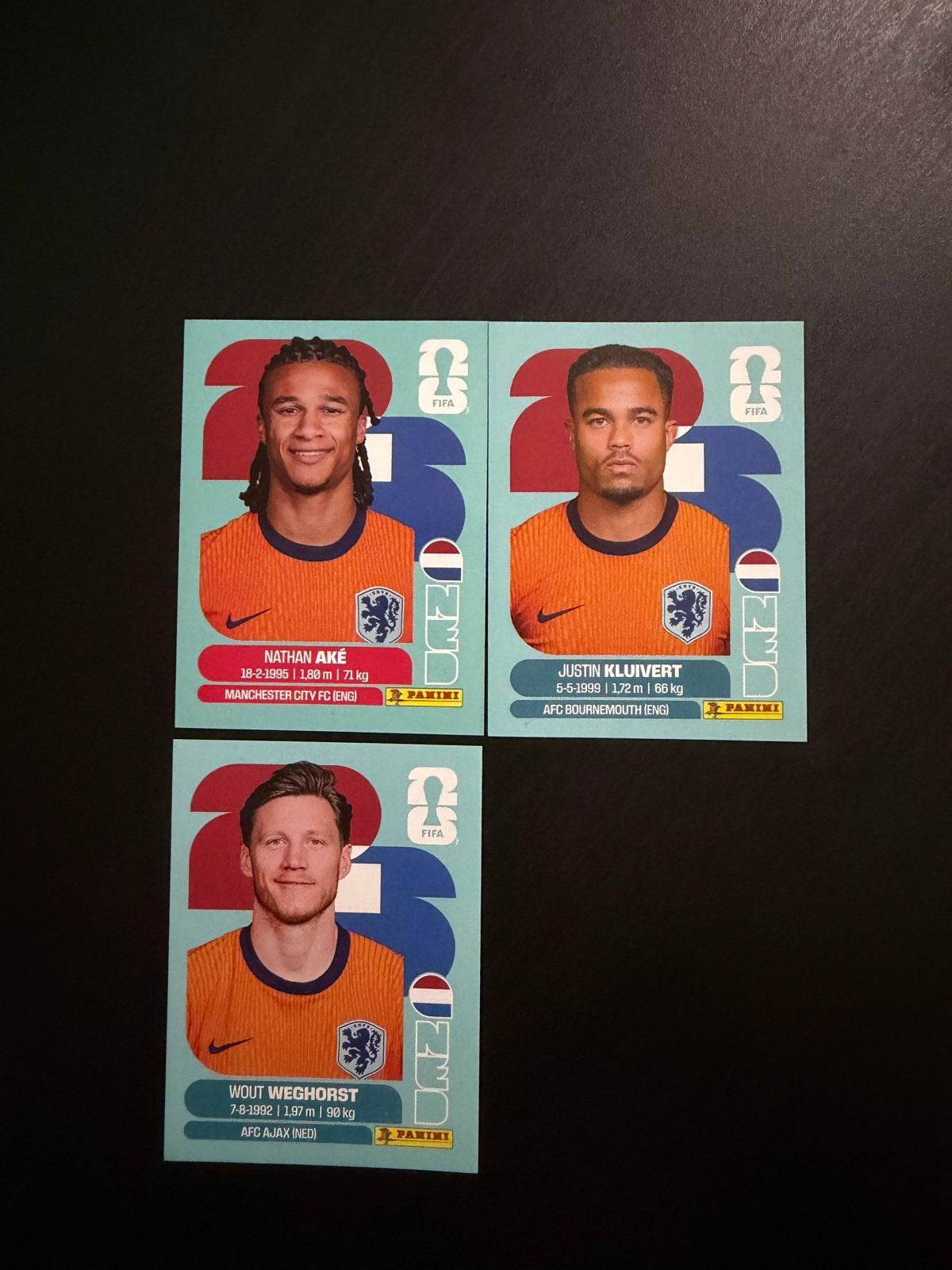 Panini FIFA 23 Voetbalplaatjes: Aké, Kluivert, Weghorst, Ophalen of Verzenden, Zo goed als nieuw, Overige binnenlandse clubs, Poster, Plaatje of Sticker