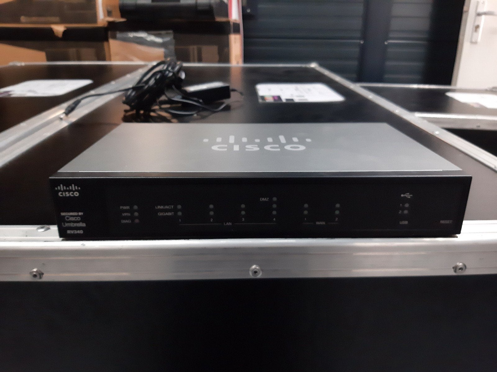 Cisco RV340 Dual Wan Gigabit VPN Router, Computers en Software, Routers en Modems, Ophalen, Zo goed als nieuw, Router, Cisco