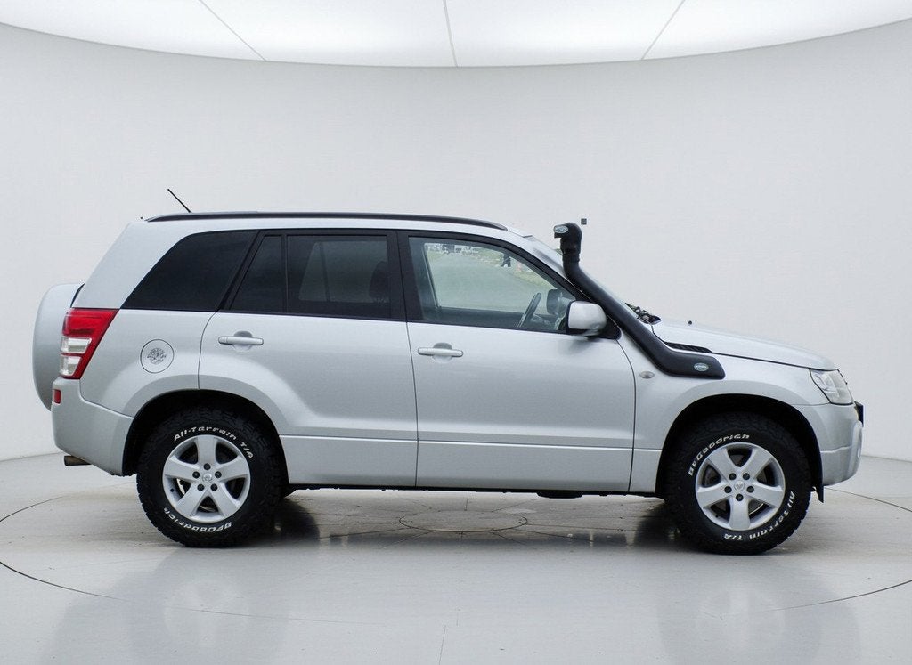 Suzuki Grand Vitara 2.0-16V Shogun|Trekhaak|Clima|Orig NL, Stof, 4 cilinders, 1850 kg, Grand Vitara