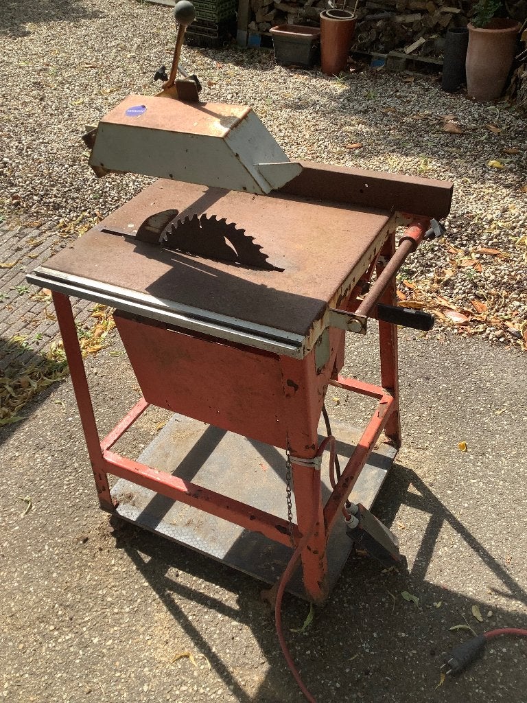Harwi Zaagtafel €40,-, Doe-het-zelf en Verbouw, Ophalen, Gebruikt, Cirkelzaag, 70 mm of meer