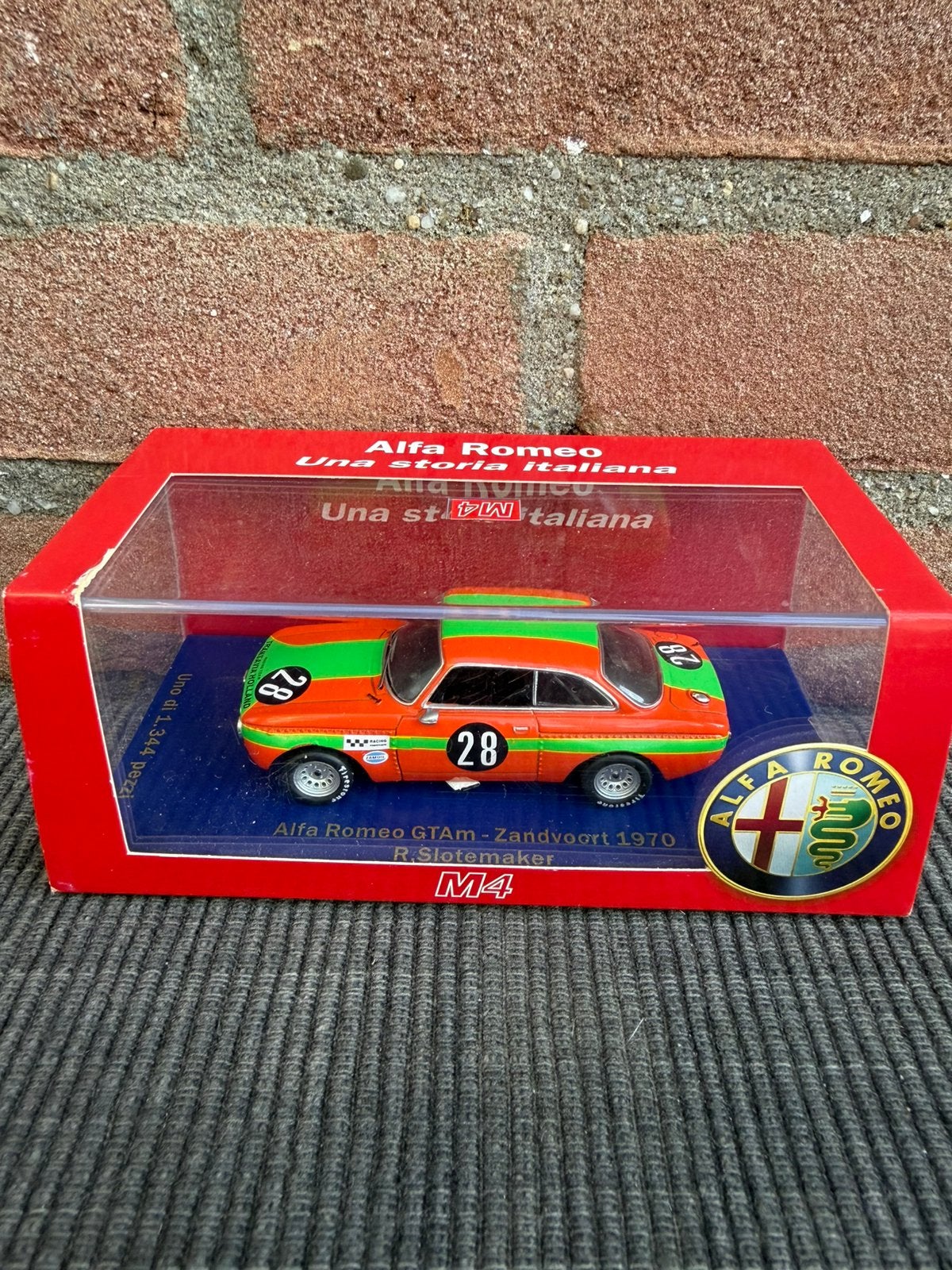 1:43 M4 Alfa Romeo GTAm #28 Rob Slotemaker …….. 39,50, Ophalen of Verzenden, Zo goed als nieuw, Auto, Overige merken