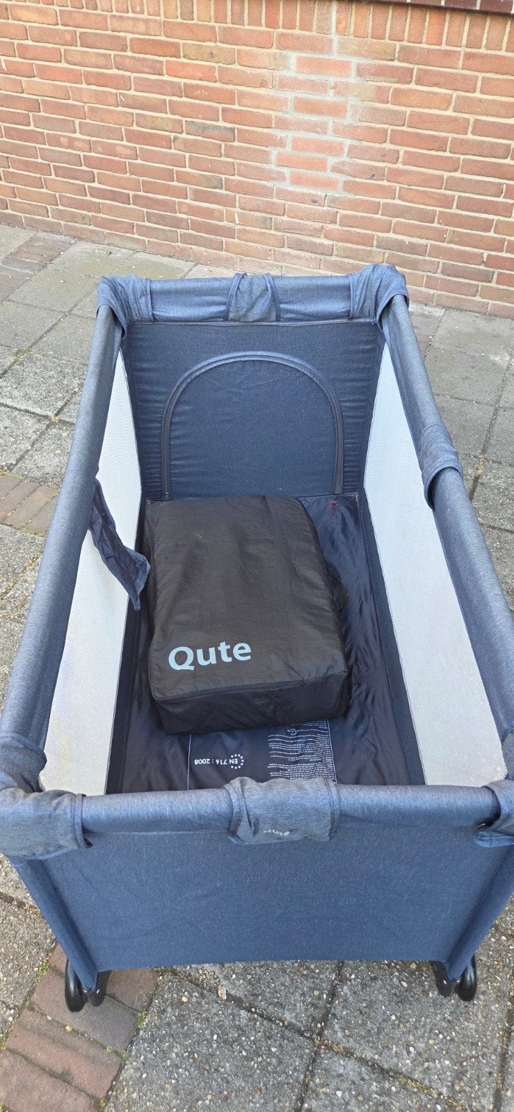 Qute Q-dream Reisbedje - Compact en Handig, Kinderen en Baby's, Ophalen, Zo goed als nieuw, Reisbedje