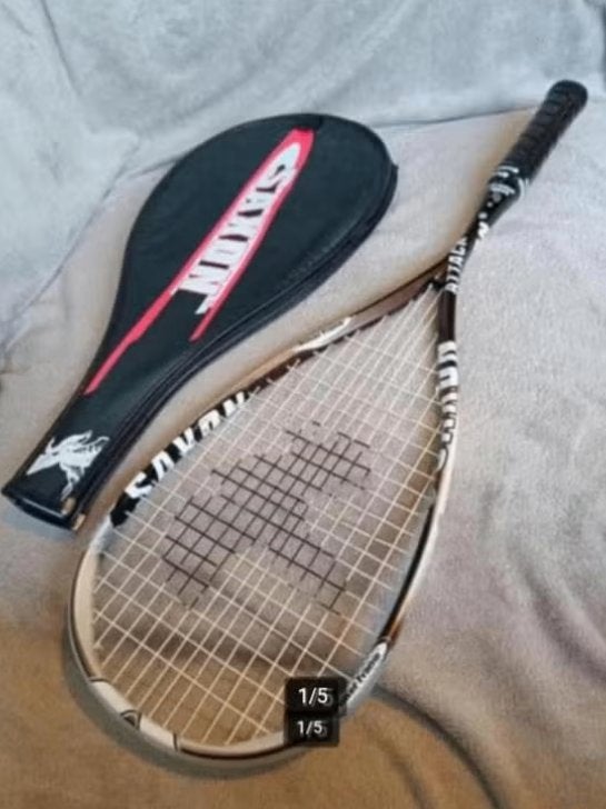 Saxon attack 500 squashracket met nieuwe grip, Gebruikt, Ophalen of Verzenden