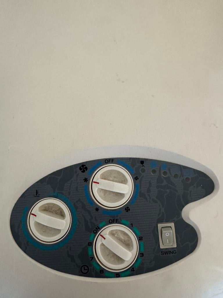 Merk is TECTRO  kleur is wit ,, Ophalen, Gebruikt, Minder dan 60 m³, 2 snelheden