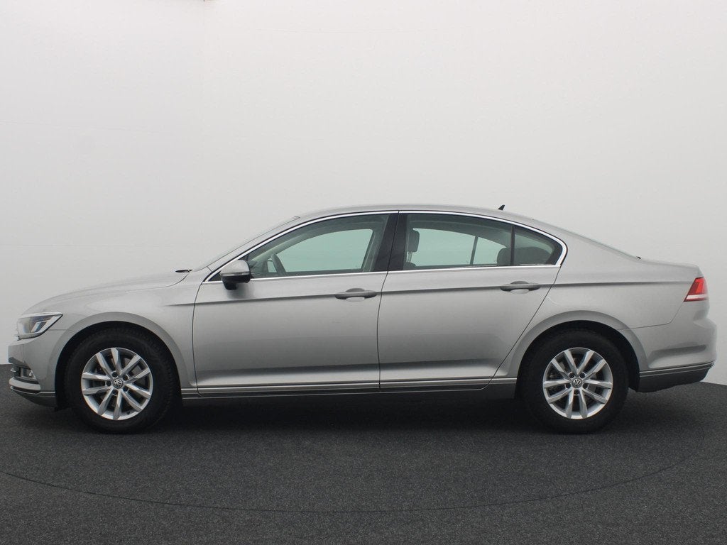 Volkswagen Passat 1.4 TSI ACT Comfortline FULL LED / NAVI /, Auto's, Volkswagen, Stof, Gebruikt, 150 pk, Origineel Nederlands
