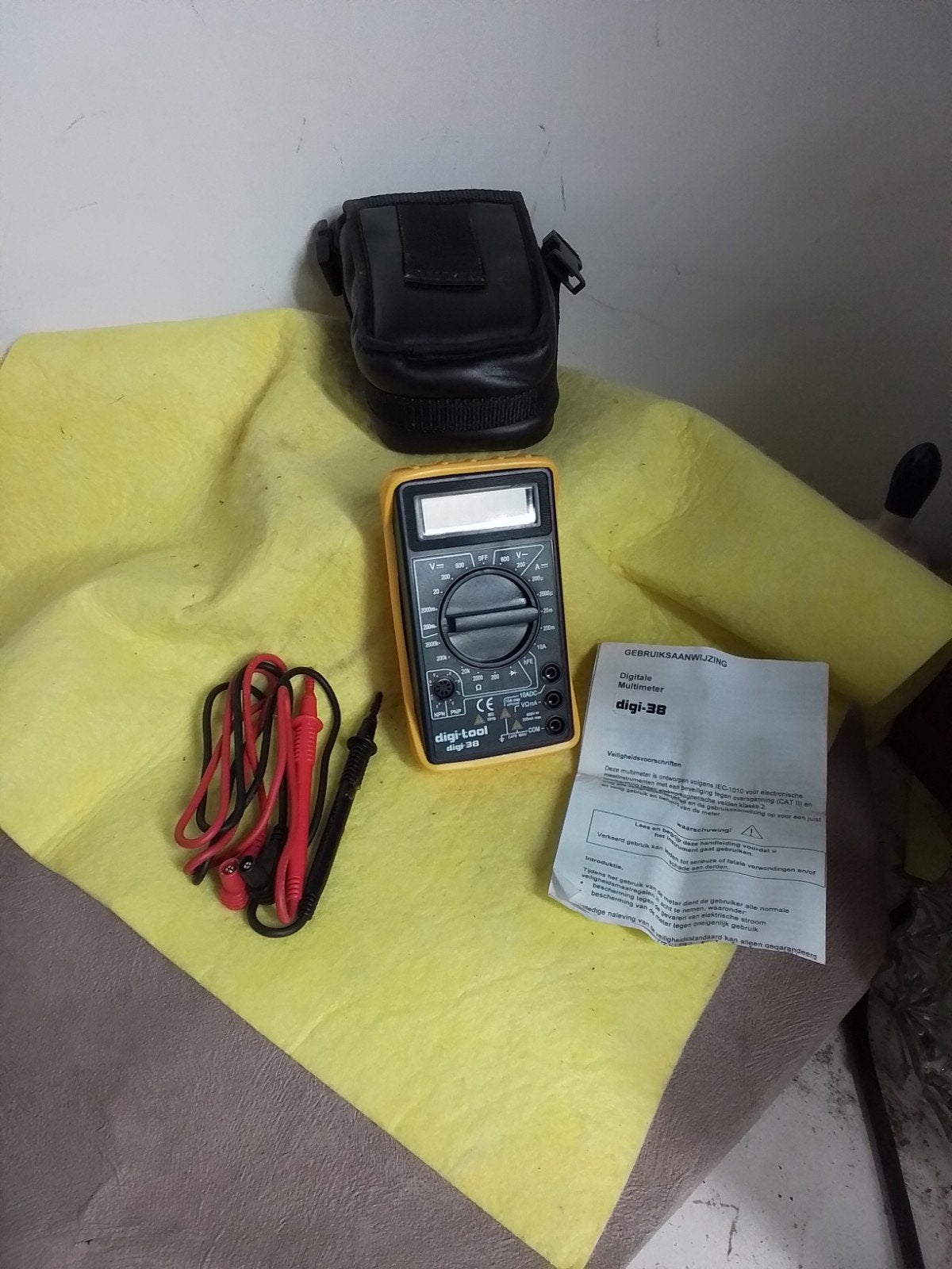 3912) mooie multimeter  DIGI TOOL  digi38, Ophalen of Verzenden