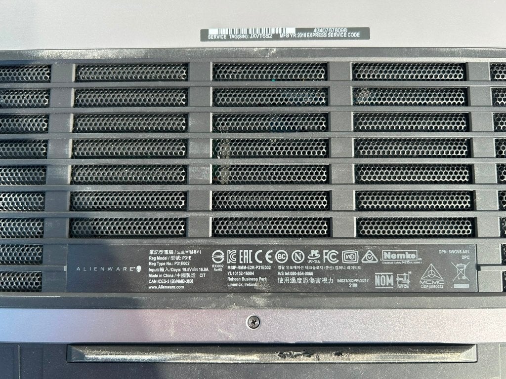Alienware Laptop / Laptops - 5 stuks - BIEDEN!, Computers en Software, Ophalen, 15 inch
