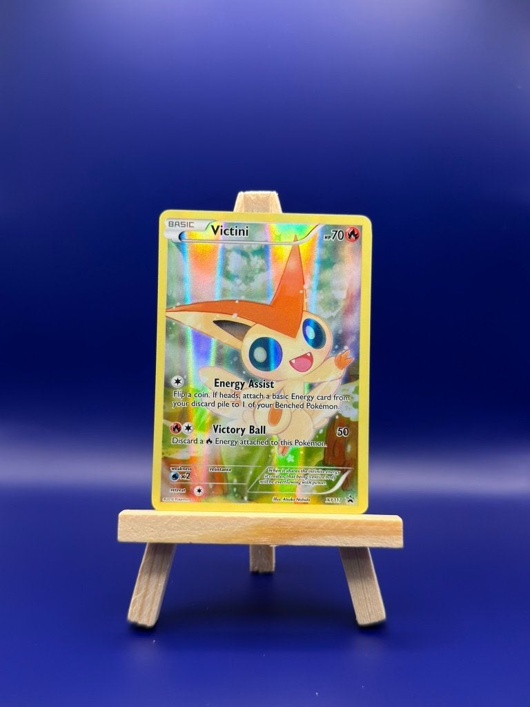 Victini XY117 Promo Pokemon kaart, Hobby en Vrije tijd, Ophalen of Verzenden, Zo goed als nieuw