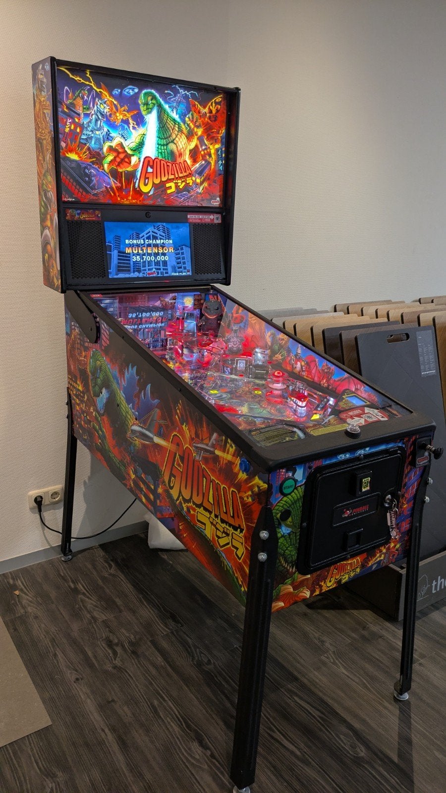 Stern Godzilla Pro, Verzamelen, Ophalen, Stern, Zo goed als nieuw, Dot-matrix