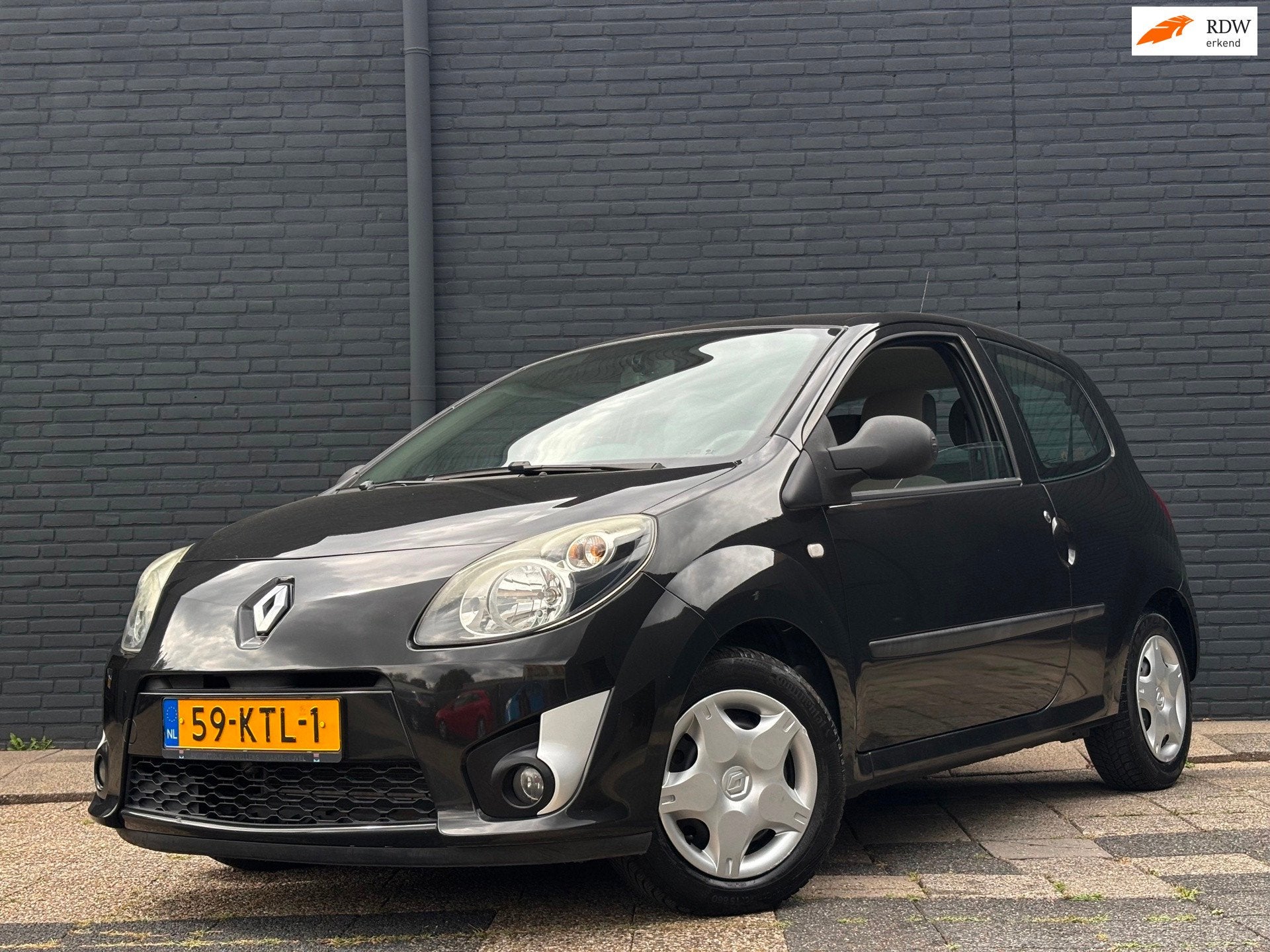 Renault Twingo 1.2-16V Authentique | Airco | Lees Tekst, 839 kg, Twingo, Gebruikt, 4 cilinders
