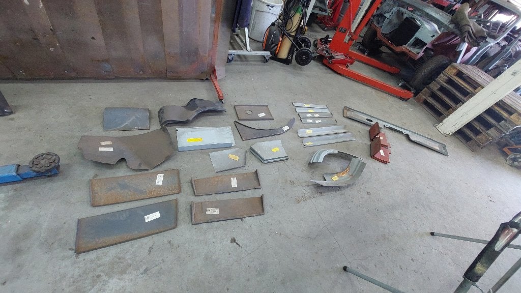 Div reparatie plaatwerk voor de mercedes bus 207d/406/608, Ophalen of Verzenden, Nieuw, Mercedes-Benz