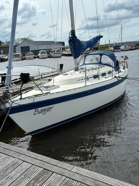 Friendship 28 MK 3 1995, Ophalen, 19 pk, Binnenboordmotor, Tourjacht of cruiser