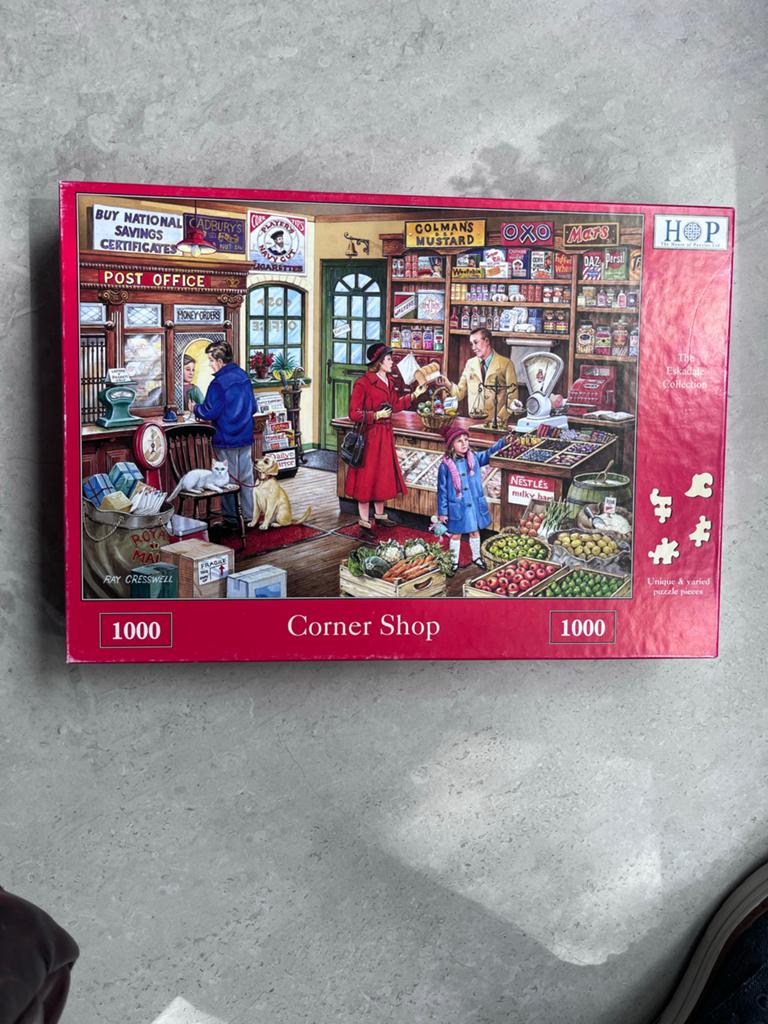 HOP Puzzel Corner Shop 1000 stukjes, Ophalen of Verzenden, 500 t/m 1500 stukjes, Gebruikt, Legpuzzel