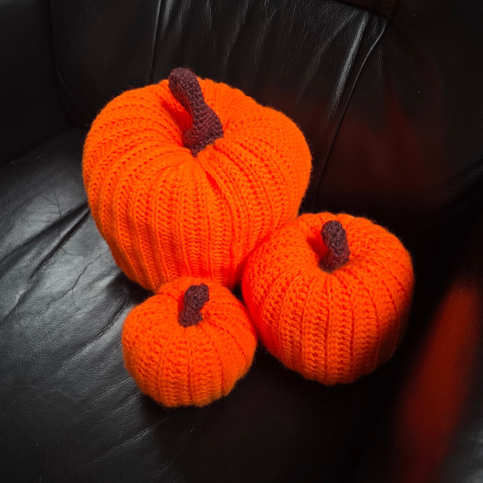 Gehaakte pompoenen - set van 3 voor herfstdecoratie, Ophalen of Verzenden, Zo goed als nieuw, Haken, Overige typen