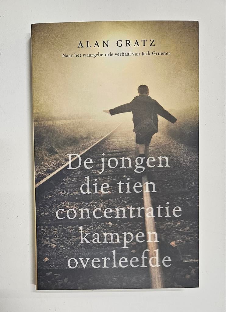 De jongen die tien concentratiekampen overleefde, Boeken, Literatuur, Ophalen of Verzenden, Zo goed als nieuw, Alan Gratz