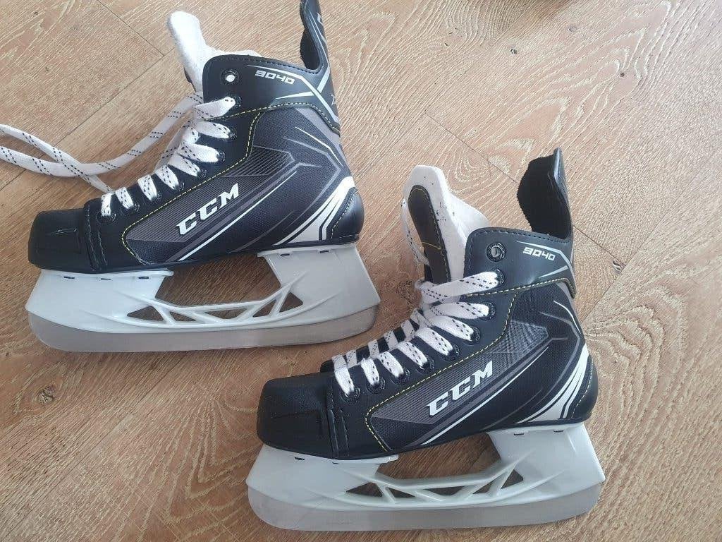 CCM Tack 9040 ijshockey schaatsen maat 3 (35) nieuw, Overige merken, Nieuw, Ophalen of Verzenden, IJshockeyschaatsen
