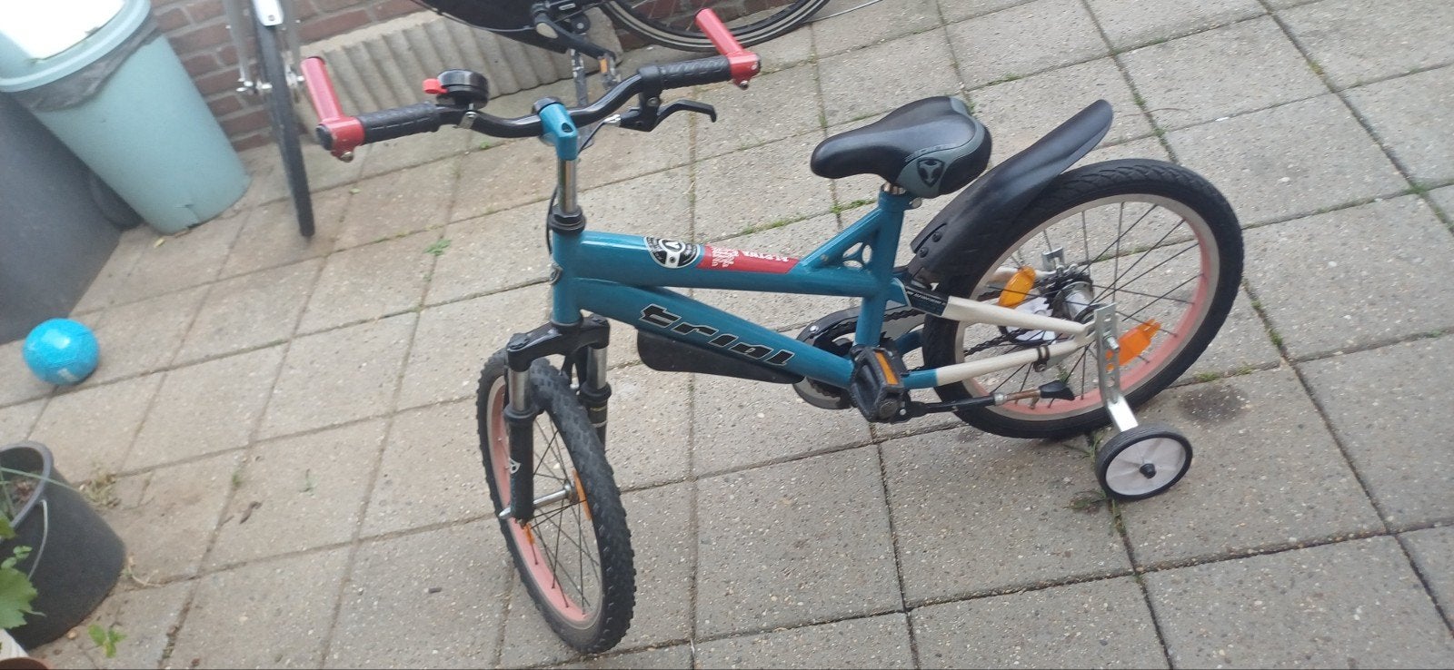 Alpina Trial Kinderfiets - 18 inch met zijwieltjes, Fietsen en Brommers, Fietsen | Kinderfietsjes, Zijwieltjes, Velgrem, Alpina