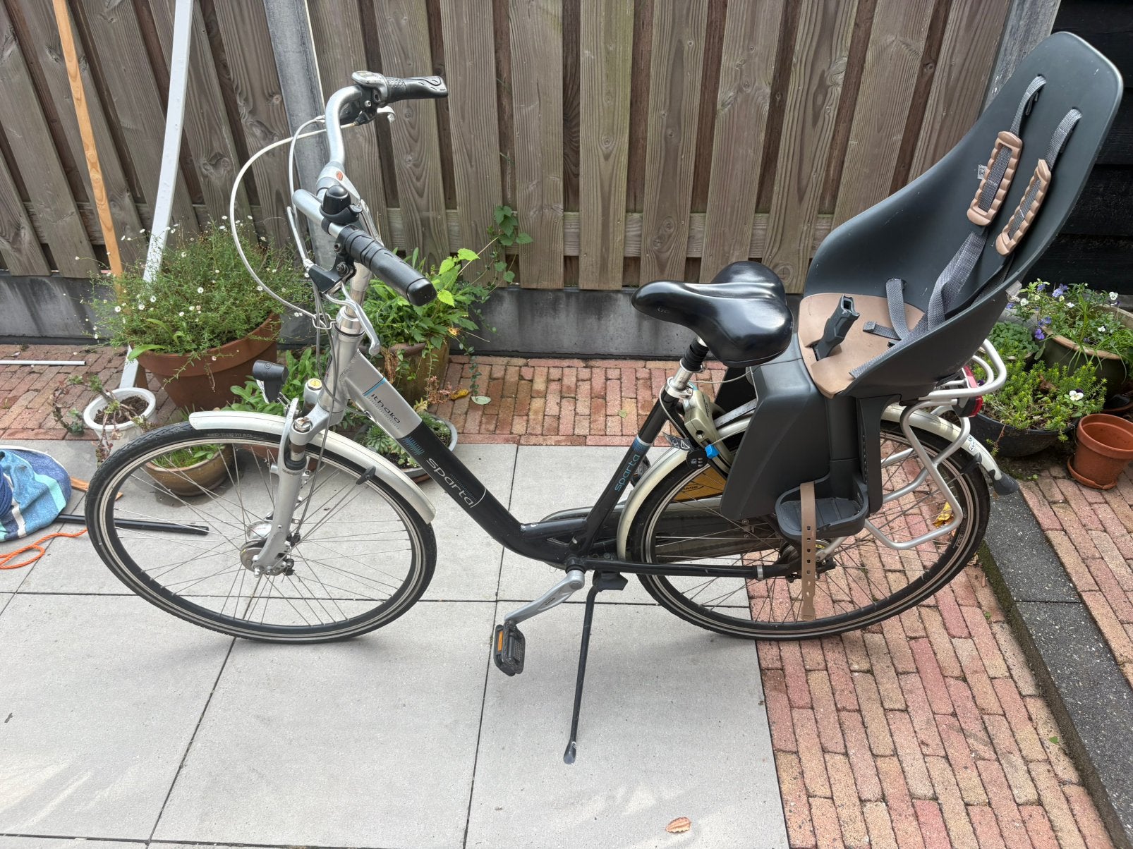 Sparta Ithaka damesfiets 28 inch met kinderzitje, Ophalen, Zo goed als nieuw, Sparta