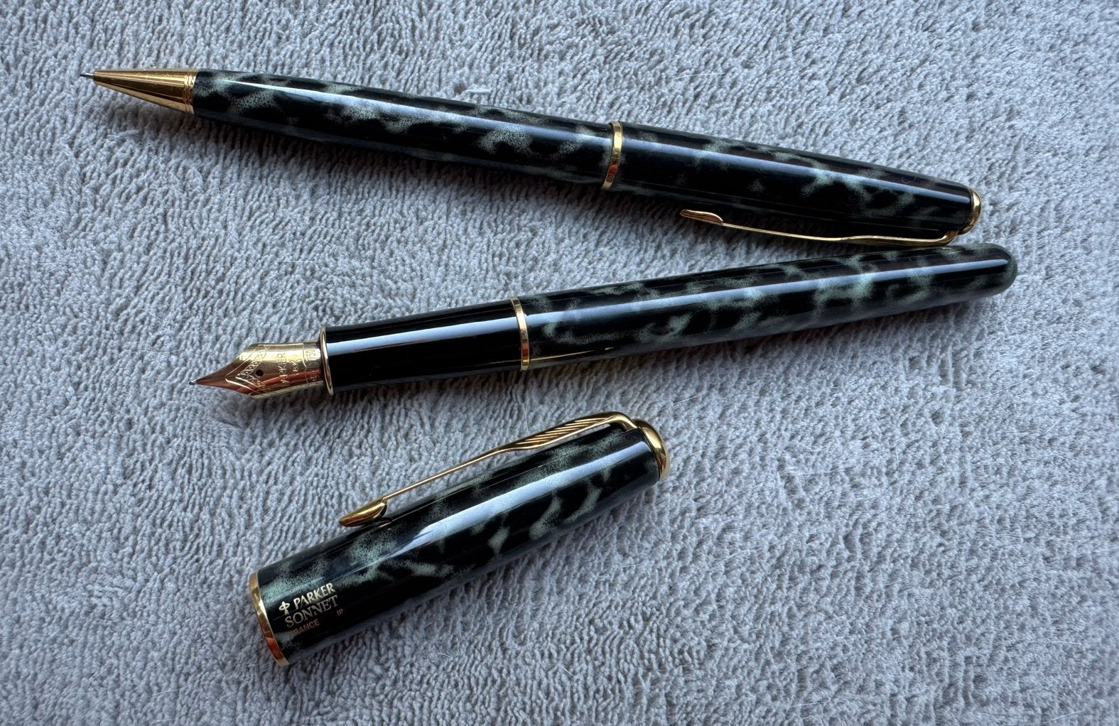 Parker Sonnet set Vulpen Laque Moonbeam (18K) & potlood, Pennenset, Parker, Met doosje, Ophalen of Verzenden