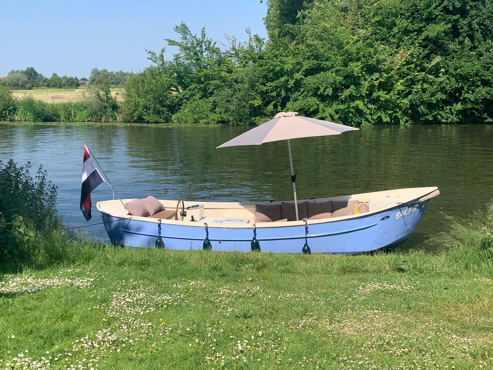 Sloep te huur op de Linge, Sloep of Motorboot