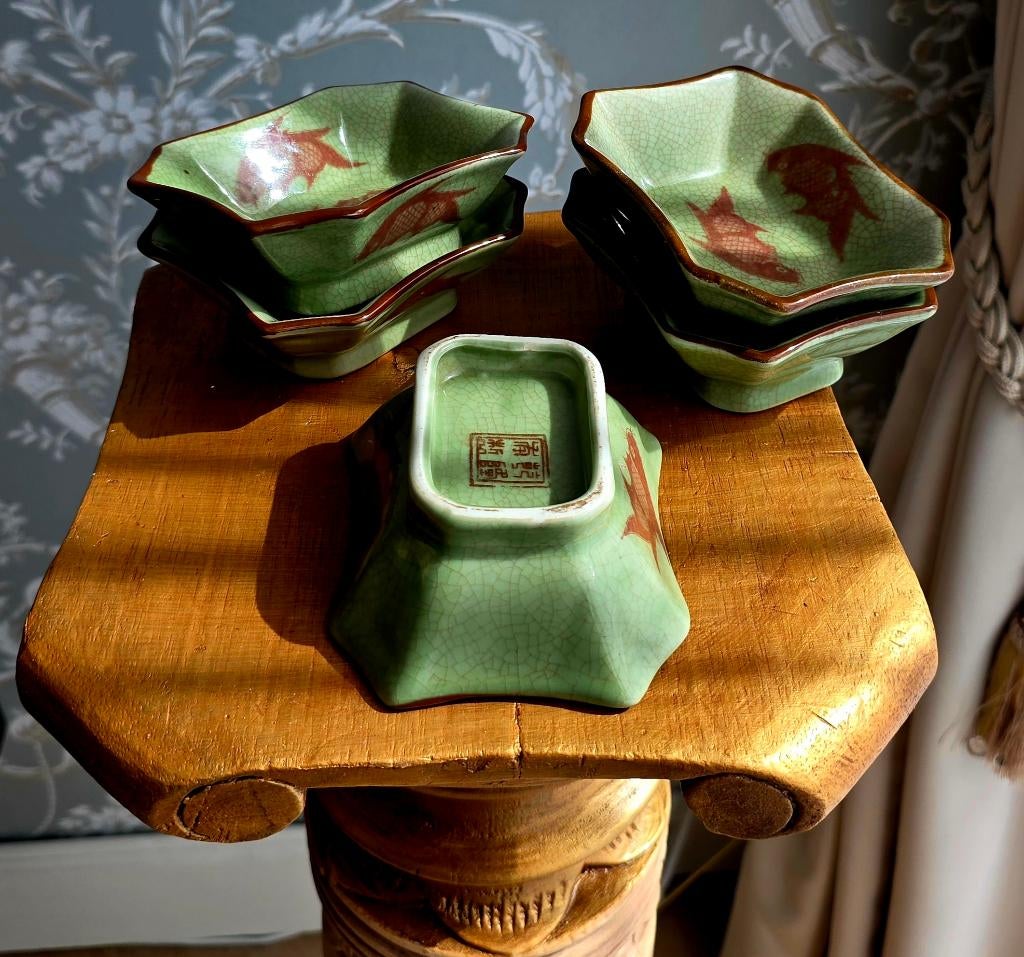 Prachtige Set Celadon Dipschaaltjes met Koikarpers, Ophalen of Verzenden