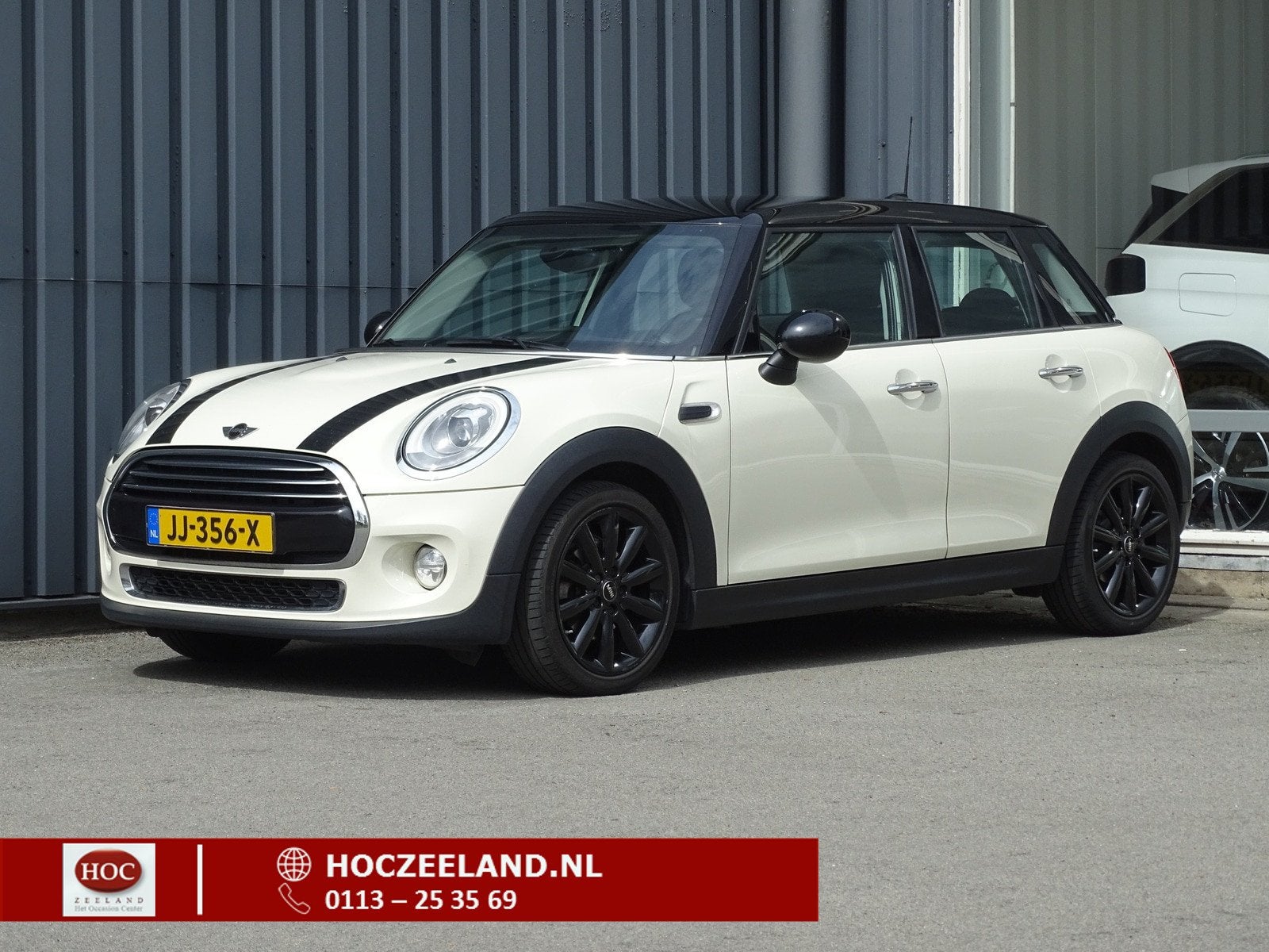MINI Mini 1.5 Cooper Business 5-Deurs | LED | Navi | Bluetoo, Gebruikt, Origineel Nederlands, Bedrijf, Handgeschakeld
