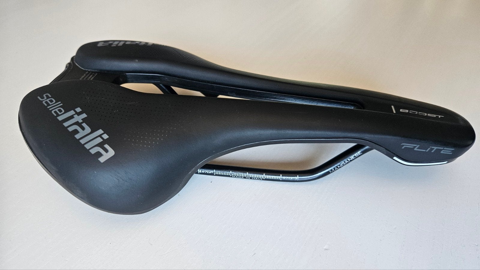 Selle Italia Flite Boost Zadel 145mm - Zo goed als nieuw, Ophalen of Verzenden, Zo goed als nieuw, Selle Italia, Zadel