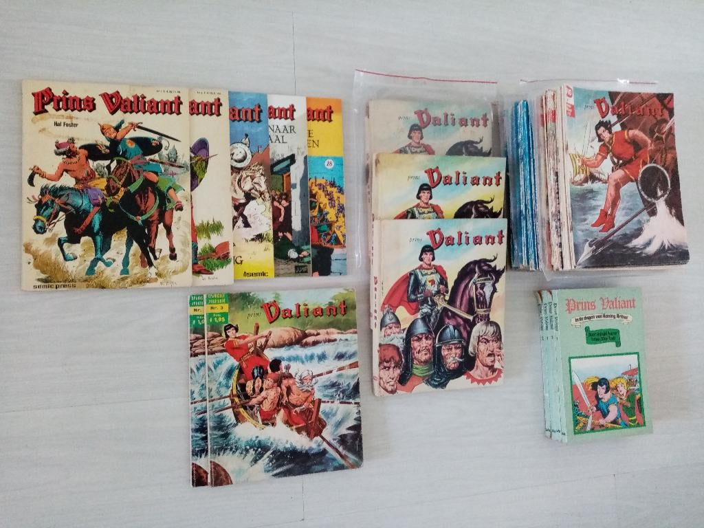 Prins Valiant stripboeken, Meerdere stripboeken, Ophalen of Verzenden, Gelezen, Hal Foster