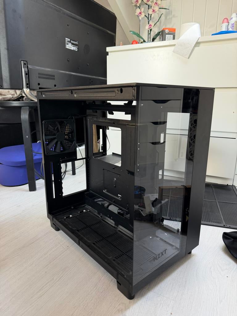H9 Flow PC behuizing met glaspanelen en fan, Computers en Software, Computerbehuizingen, Zo goed als nieuw, Ophalen