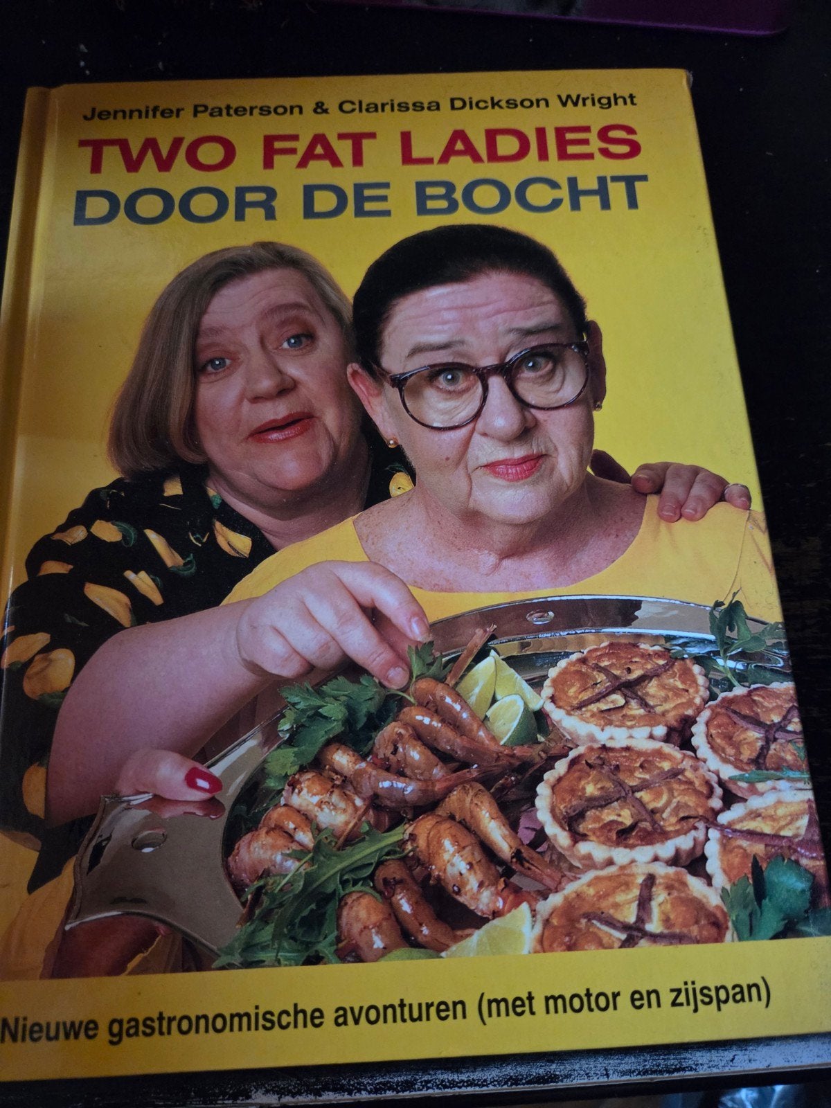 Two Fat Ladies door de bocht, Ophalen of Verzenden, Zo goed als nieuw, Italië