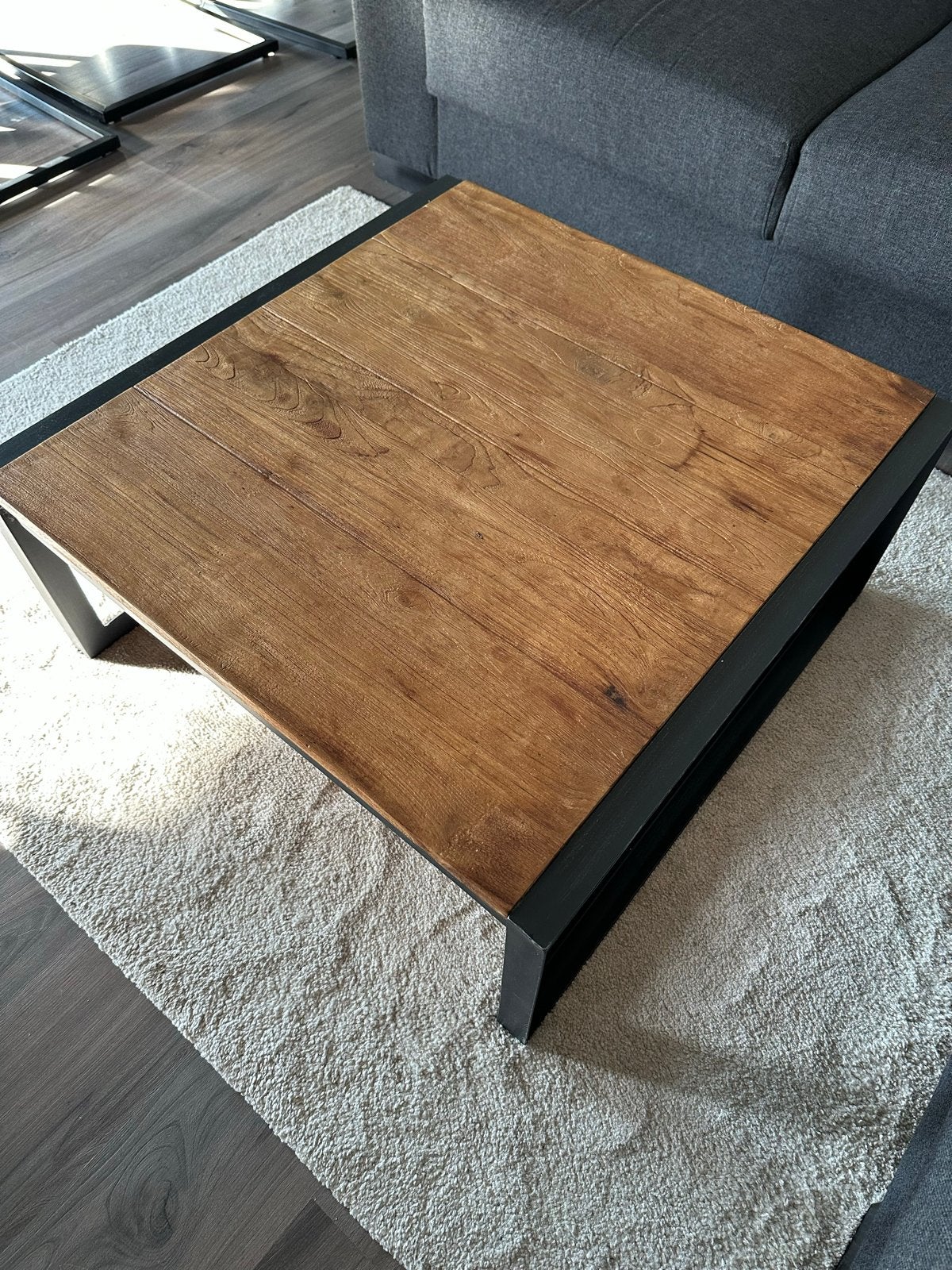 Salontafel van hout en metaal, Huis en Inrichting, Tafels | Salontafels, Ophalen, Gebruikt, 50 tot 100 cm, Vierkant