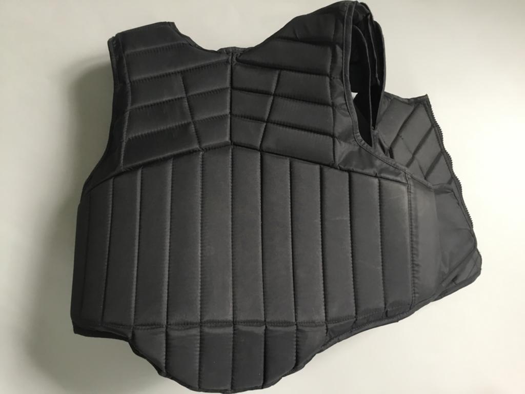 Rug valbeschermer voor pony/paardrijden kindermaat L, Ophalen of Verzenden, Zo goed als nieuw, Rijden