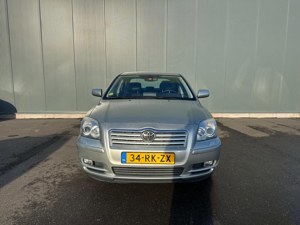 Toyota Avensis 2.0 VVTi Executive LEDER | TREKHAAK | CLIMA !, Auto's, 1998 cc, Avensis, 4 cilinders, Bedrijf