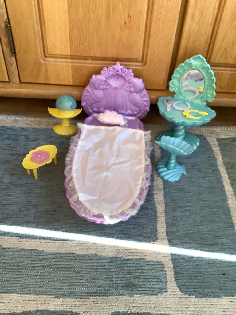 Disney ,The Little Mermaid Bedroom Set ,Mattel 65928, Ophalen of Verzenden, Zo goed als nieuw, Overige typen