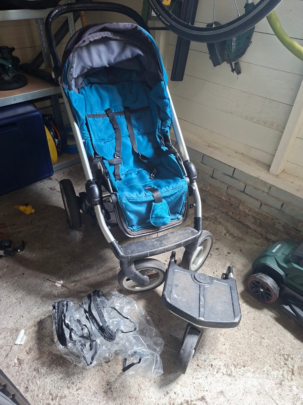 Mutsy Evo kinderwagen met meerijdplankje en regenhoes, Ophalen, Gebruikt, Kinderwagen, Mutsy