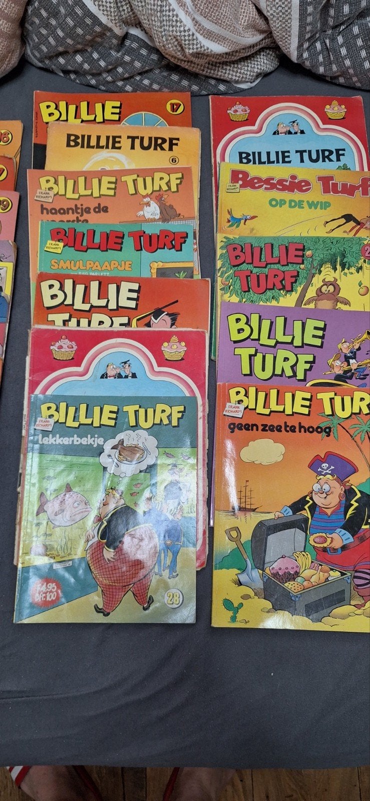 Grote collectie Billie Turf en Bessie Turf stripboeken, Boeken, Ophalen of Verzenden, Gelezen