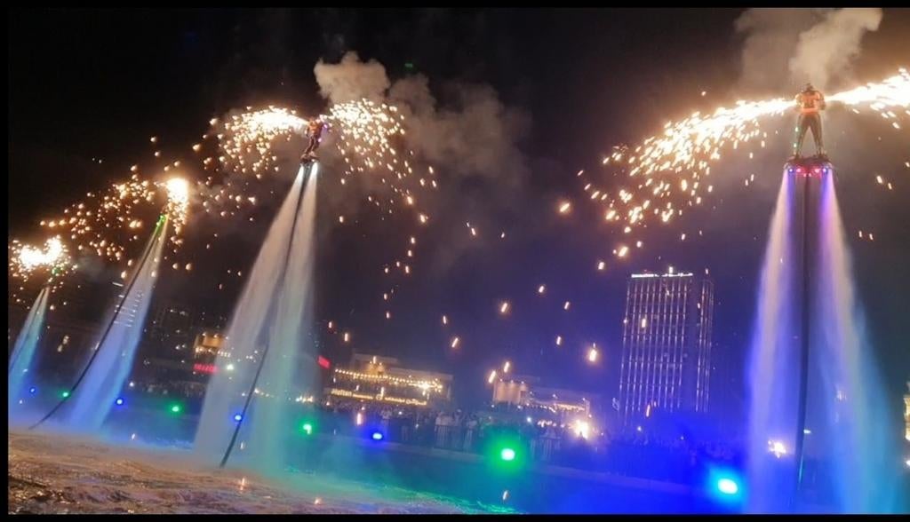 Flyboardteam 14 jaar Spectaculaire shows op wereldniveau, Watersport en Boten, Ophalen of Verzenden, Zo goed als nieuw