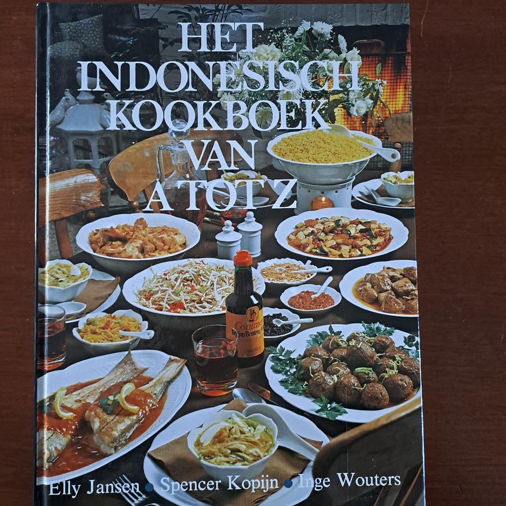 Het Indonesisch kookboek van A-Z, Boeken, Ophalen of Verzenden, Zo goed als nieuw, Diverse auteurs, Azië en Oosters